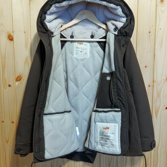 ARITZIA TNA Griffith Parka Jacket Women(XS) Olive Green Sherpa Lined Winter Coat - Picture 3 of 10